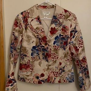 Flower patterned blazer